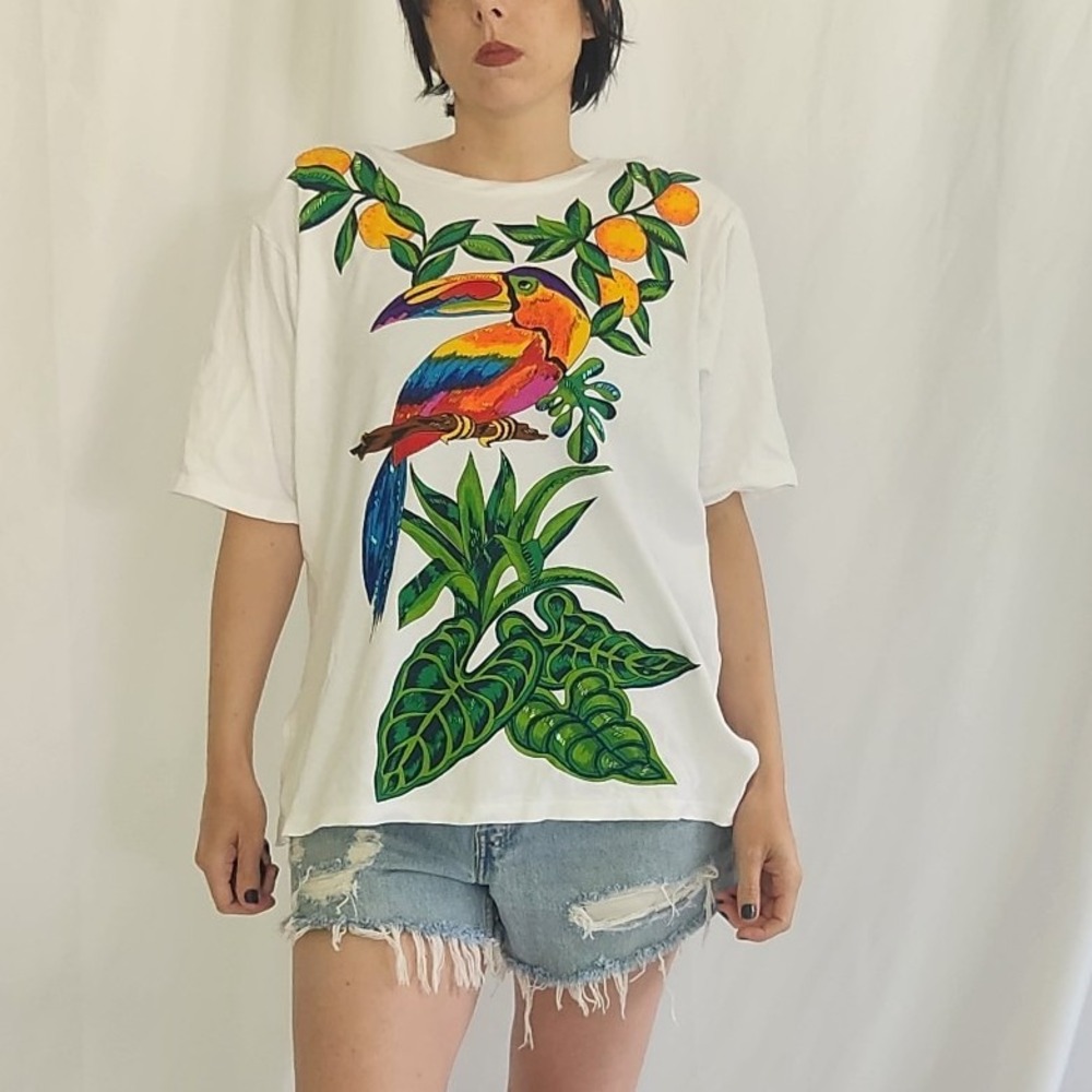 90s IB Diffusion Toucan Tee